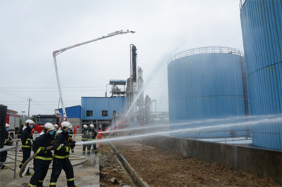 知行學安參加黃岡市危險化學品事故應急救援演練，聚焦甲醇泄漏應急處置